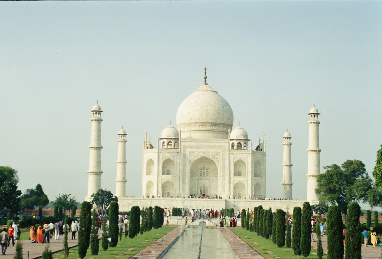 agra- india