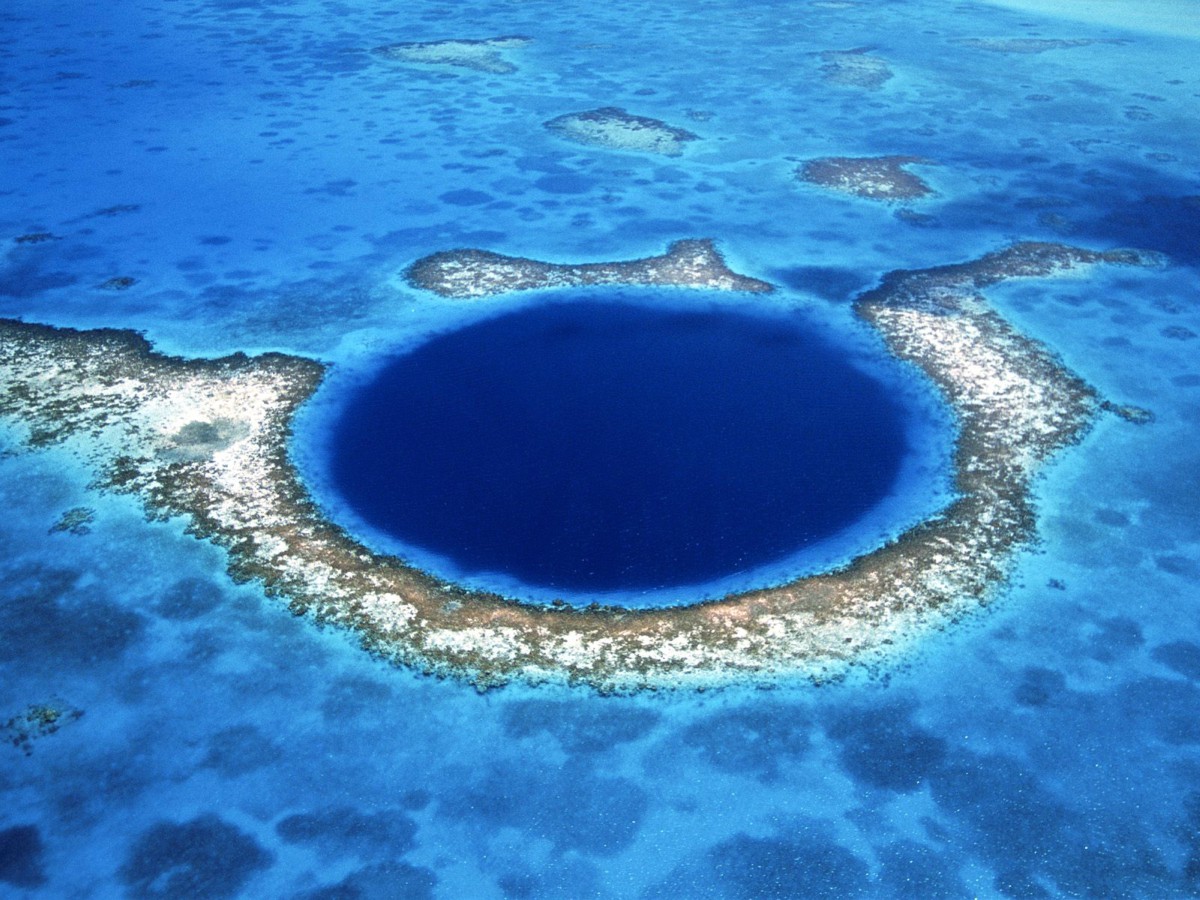 Blue Hole - Belize