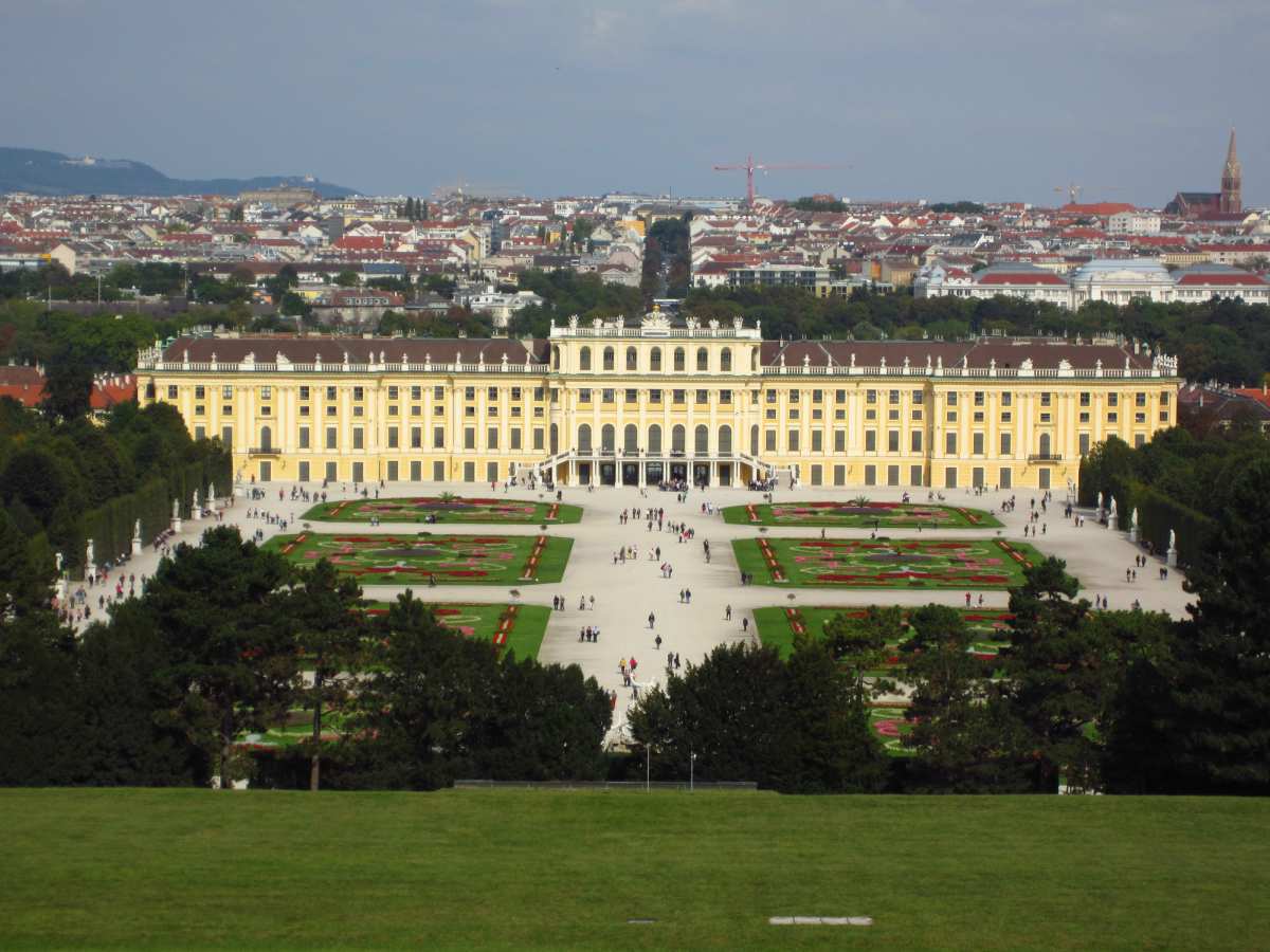 Palace Schönbrunn - Vienna