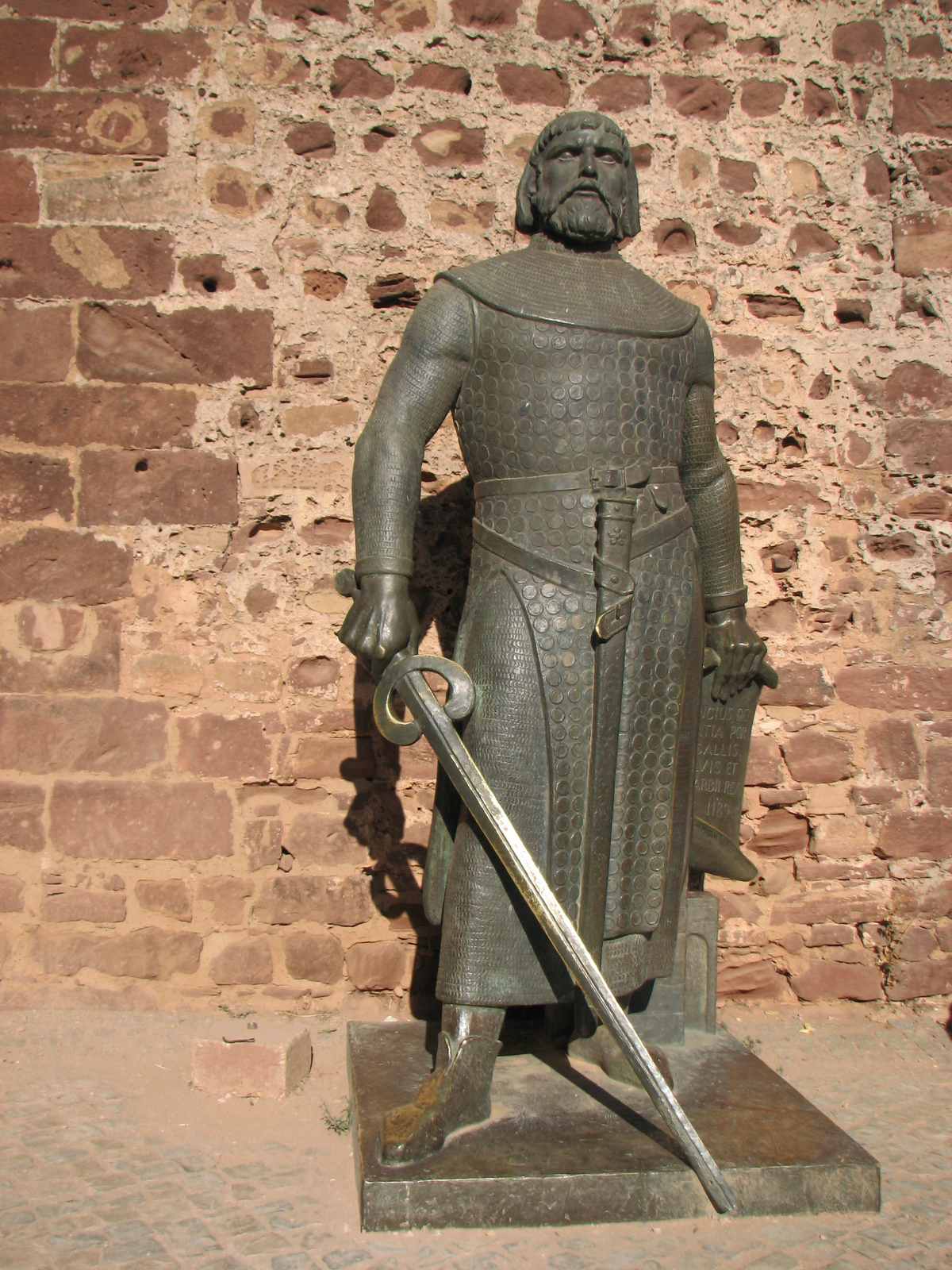 Estátua de S. Sancho I