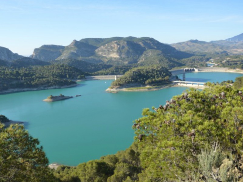 Lagoa próximo de Caminito del Rey