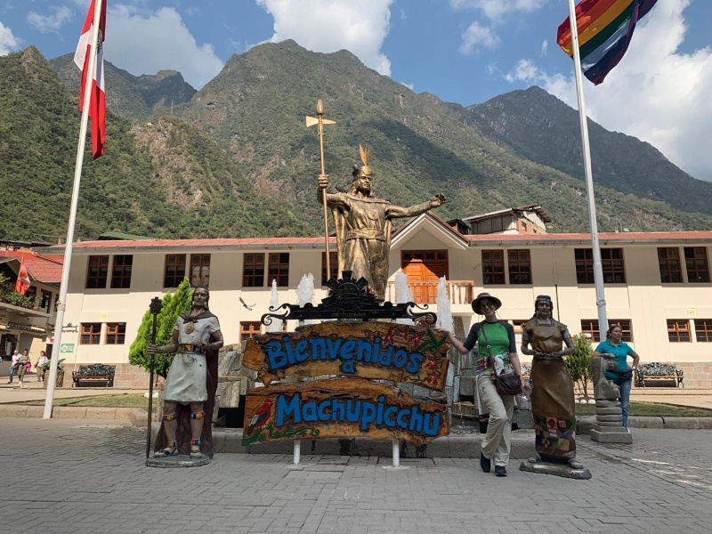 Viagem no comboio The First Class operado pela empresa IncaRail de Cusco a Machu Picchu