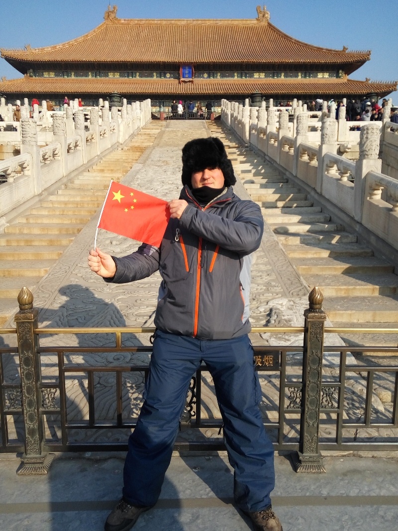 Duas semanas pela China Grandiosa, Comunista e Capitalista