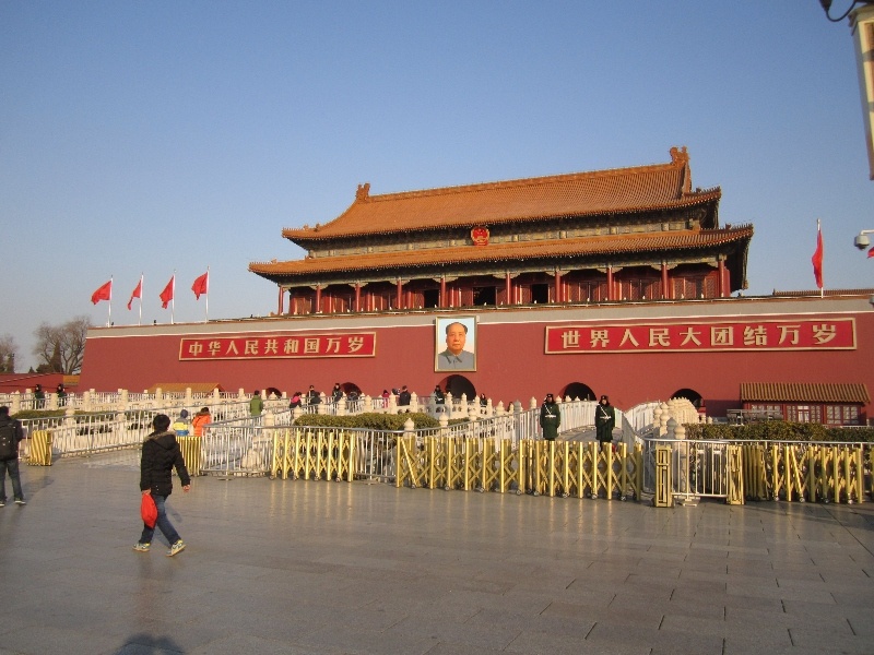 Duas semanas pela China Grandiosa, Comunista e Capitalista